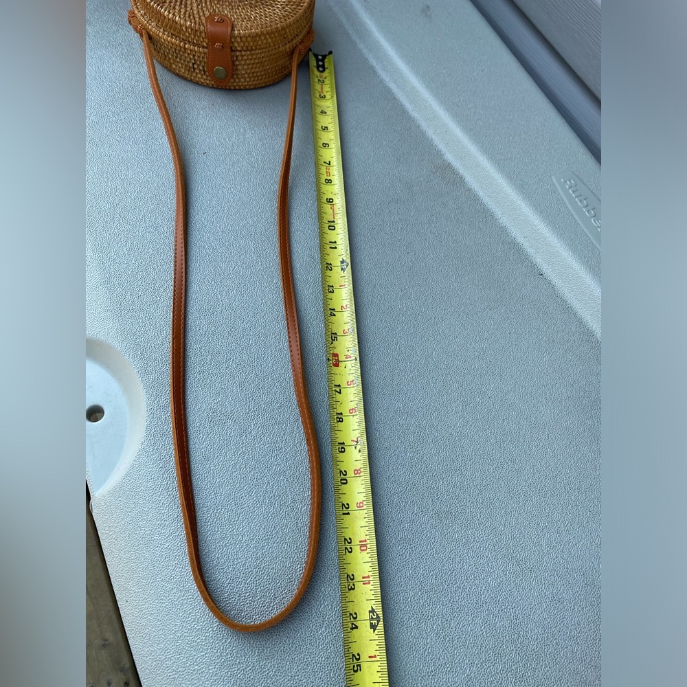 Handwoven Round Rattan Sling/Shoulder Bag - Picture 11 of 11